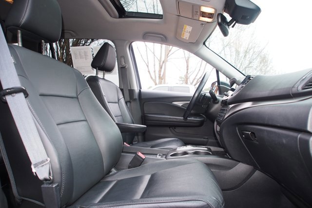 Used 2021 Honda Pilot Special Edition image 11