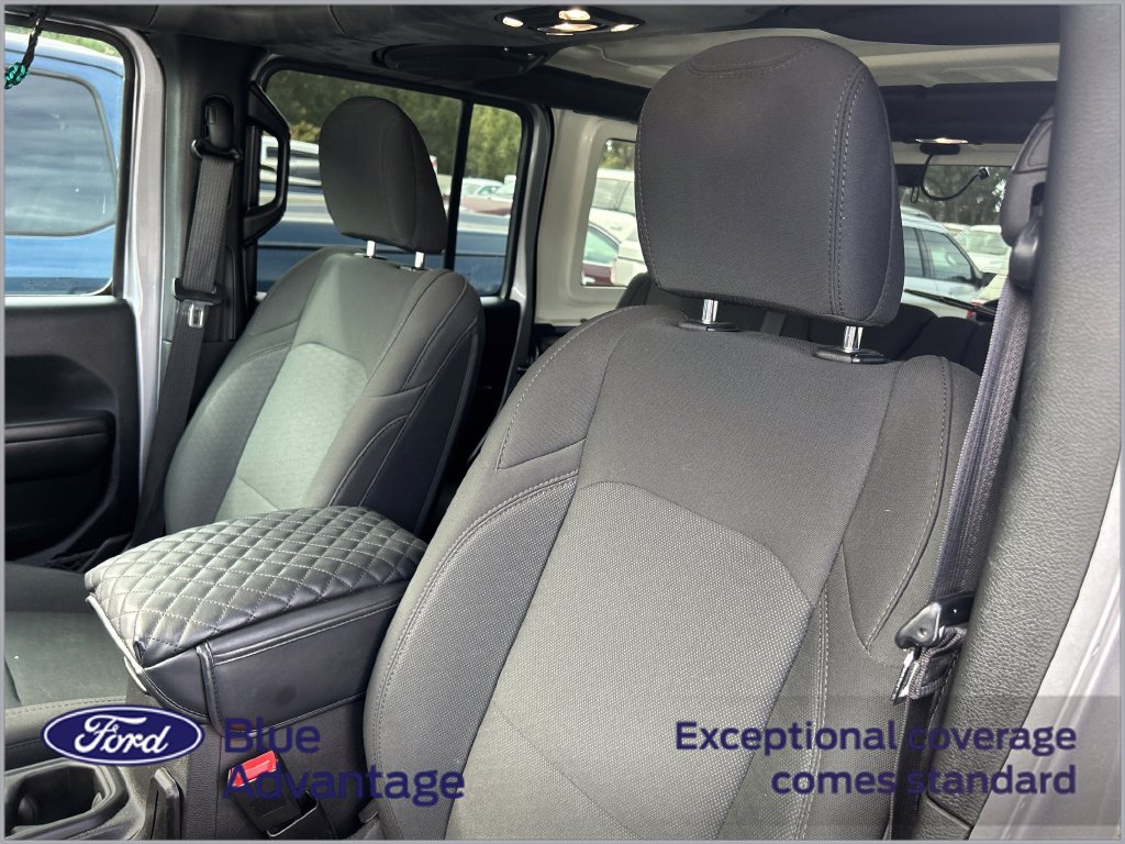Used 2021 Jeep Wrangler Unlimited Sport AWD/4WD image 11