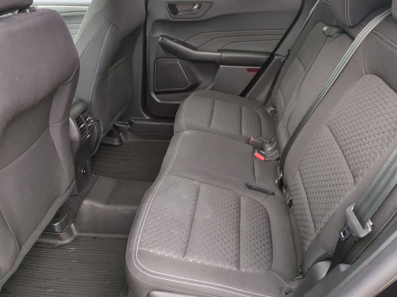 Certified 2023 Ford Escape Active AWD/4WD image 19