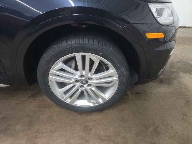 Used 2018 Audi Q5 2.0T Premium Plus AWD/4WD image 2