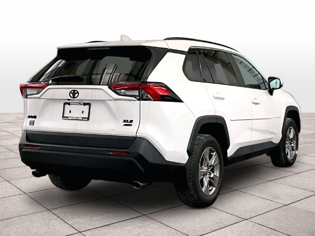 Used 2023 Toyota RAV4 XLE w/ Convenience Package AWD/4WD image 11