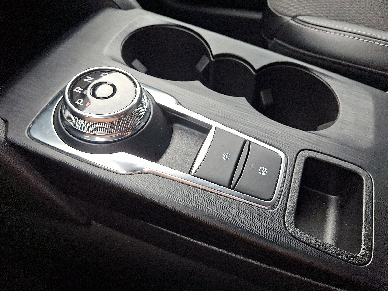 Certified 2024 Ford Escape SE image 22