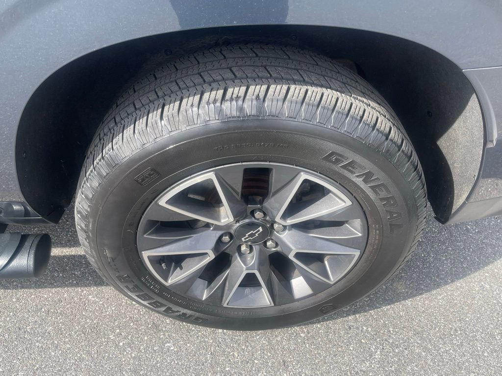 Used 2021 Chevrolet Suburban Z71 w/ Rear Media and Nav Package image 7