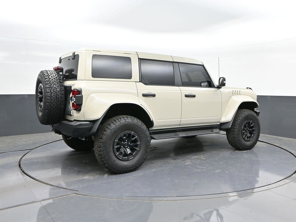 Certified 2025 Ford Bronco Raptor w/ Interior Carbon Fiber Pack AWD/4WD image 15