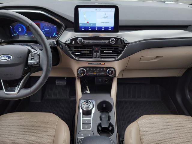 Certified 2021 Ford Escape Titanium image 19