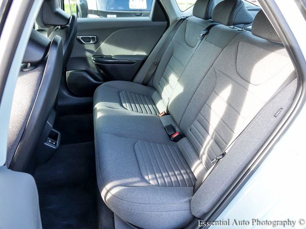 Used 2025 Kia K4 EX FWD image 11