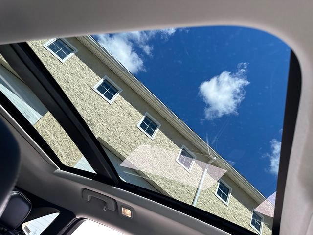 Certified 2023 Ford Escape Platinum image 17