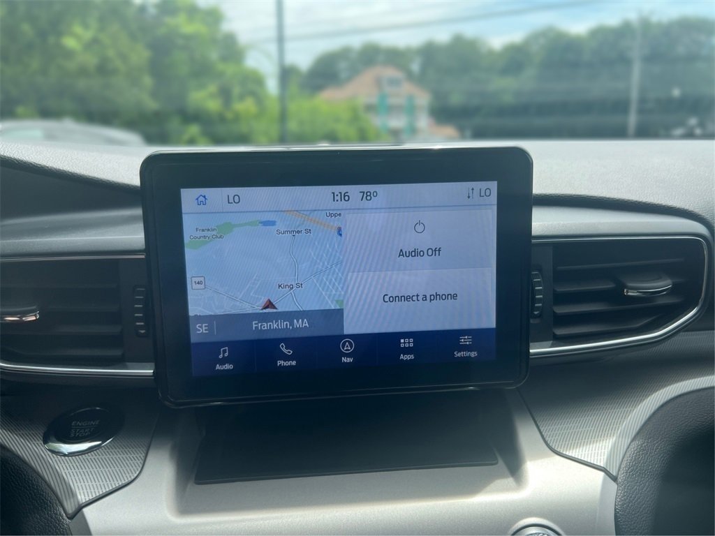 Certified 2022 Ford Explorer XLT w/ Equipment Group 202A image 15