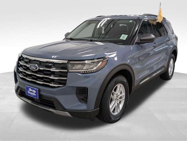 Certified 2025 Ford Explorer Active AWD/4WD image 18