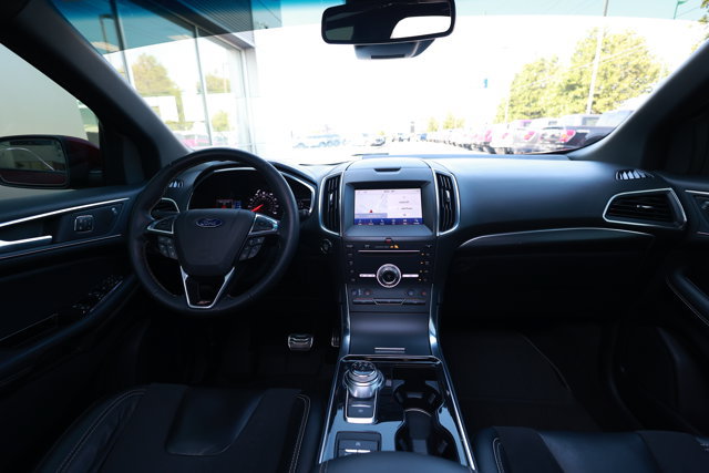 Certified 2019 Ford Edge ST w/ Equipment Group 401A AWD/4WD image 24