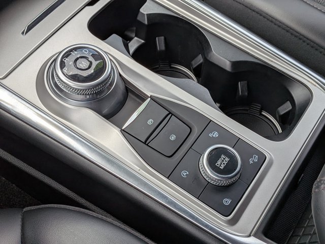 Certified 2020 Ford Explorer Platinum w/ Premium Technology Package AWD/4WD image 28