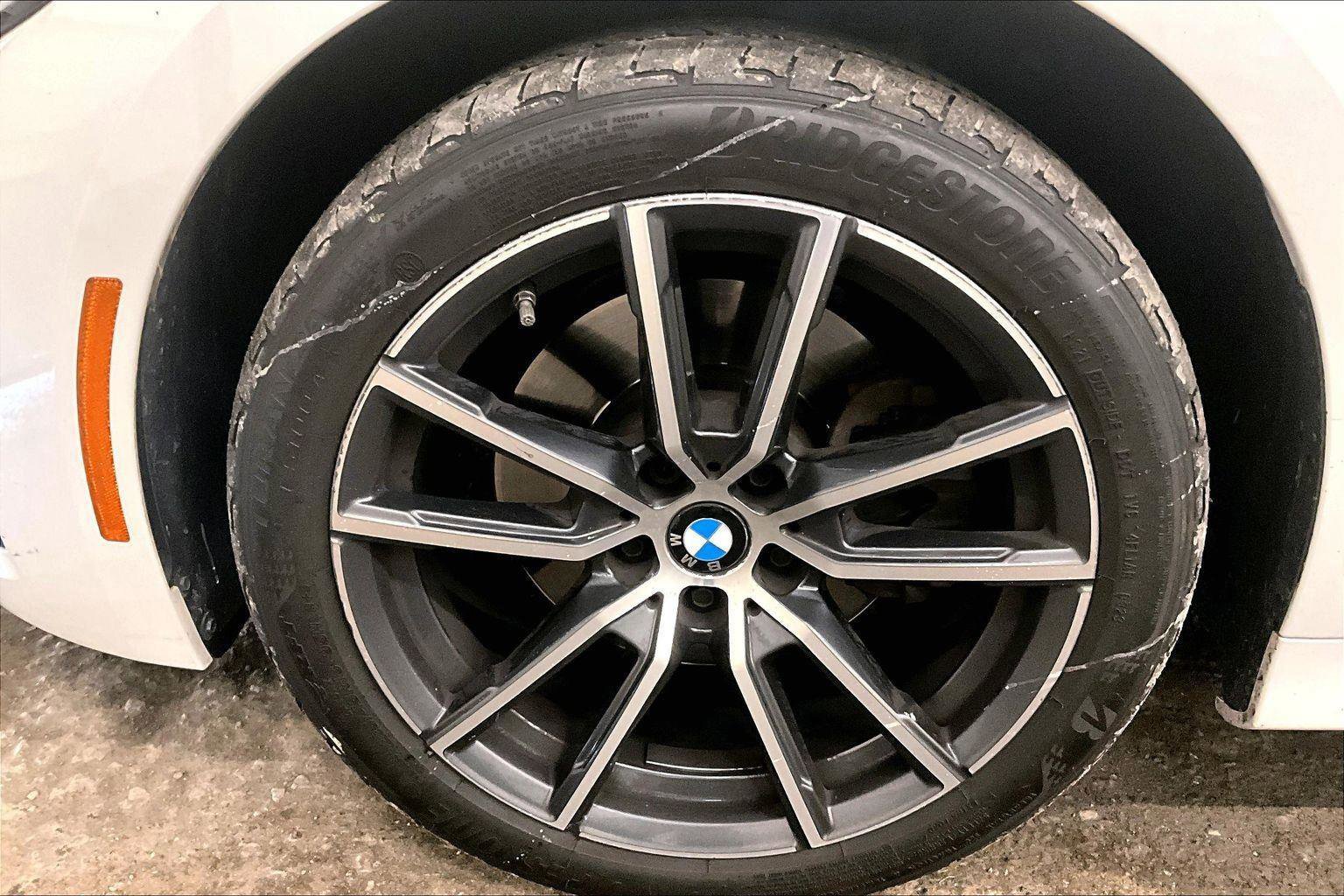 Used 2020 BMW 330i xDrive Sedan w/ Convenience Package image 10