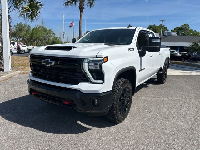 Used 2025 Chevrolet Silverado 2500 LT w/ Trail Boss Package AWD/4WD image 8