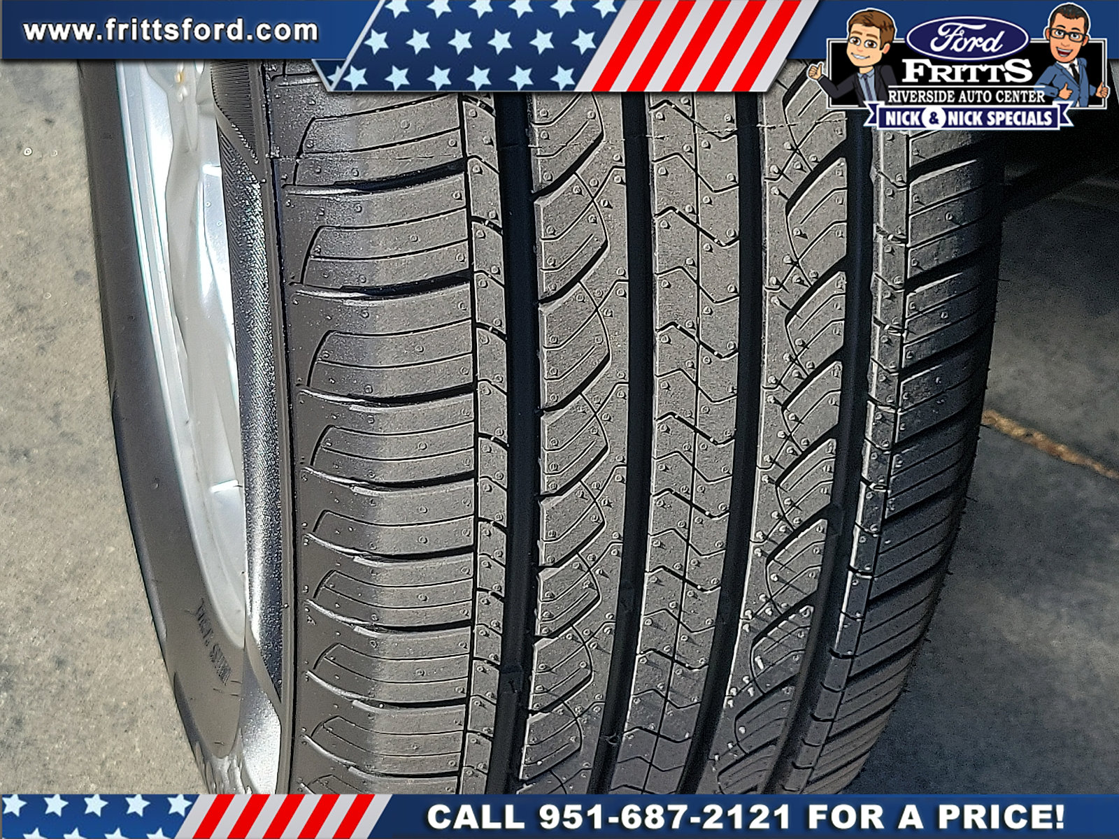 Used 2018 Chevrolet Trax LT w/ LT Convenience Package AWD/4WD image 19