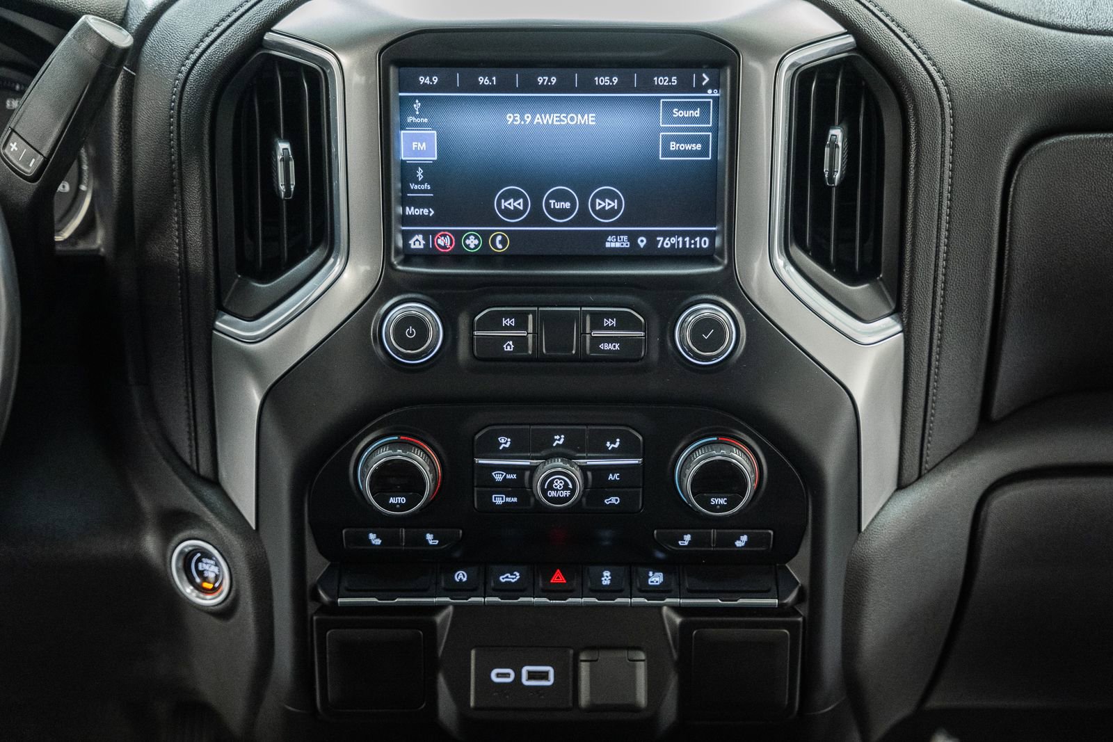 Used 2020 Chevrolet Silverado 1500 LT w/ All-Star Edition image 21