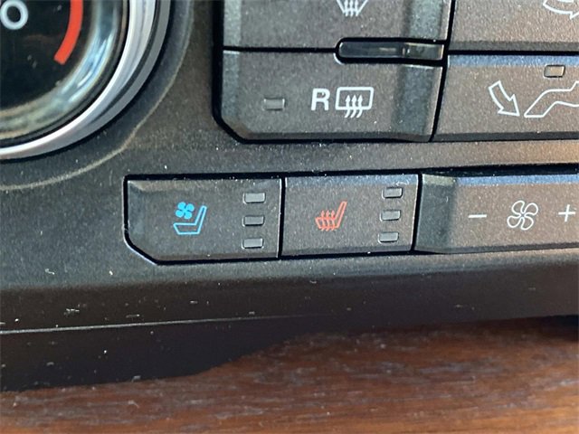 Certified 2018 Ford F150 King Ranch w/ Equipment Group 601A Luxury image 38