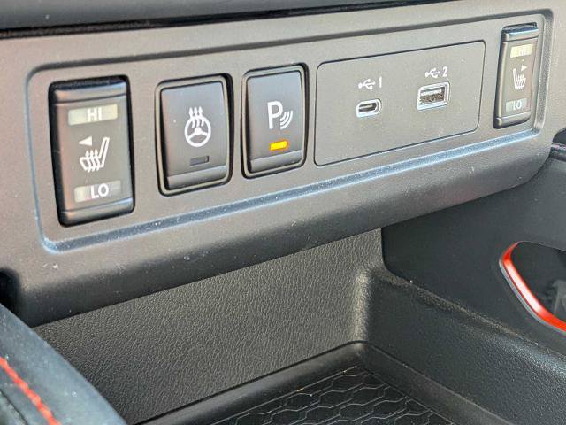 Used 2026 Nissan Frontier PRO-4X AWD/4WD image 18