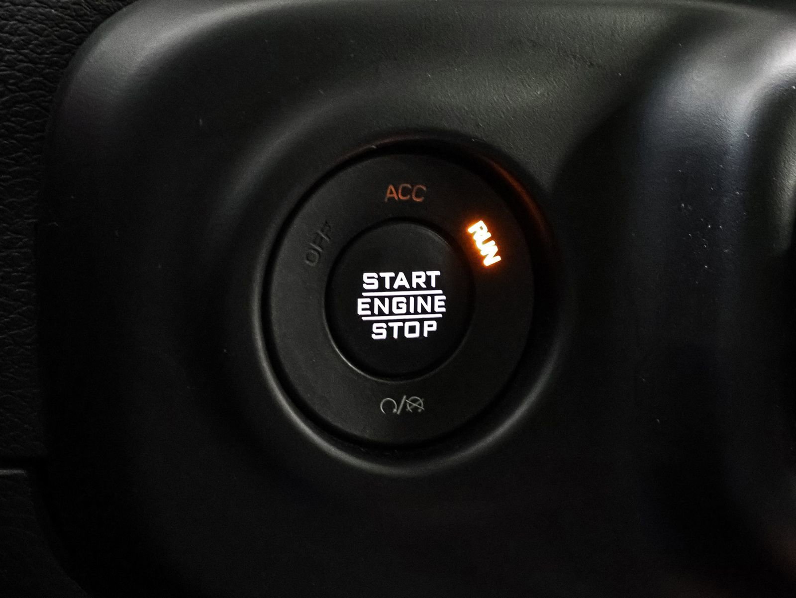 Used 2023 Jeep Wrangler Willys image 38