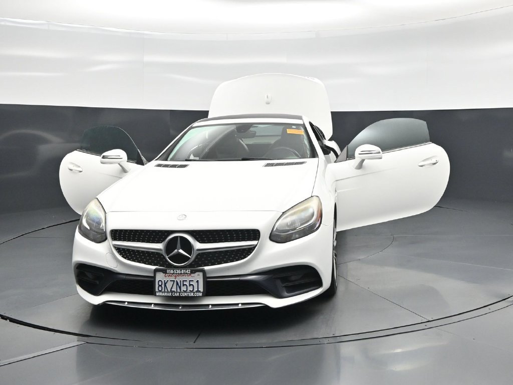 Used 2017 Mercedes-Benz SLC 300 image 25