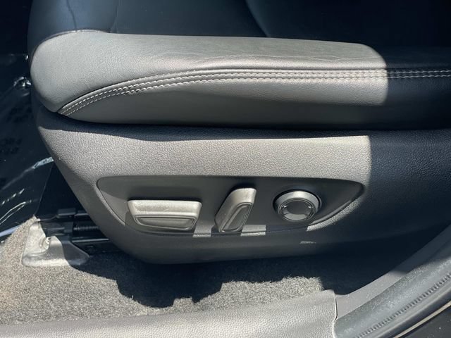 Used 2022 Toyota RAV4 XLE Premium FWD image 20