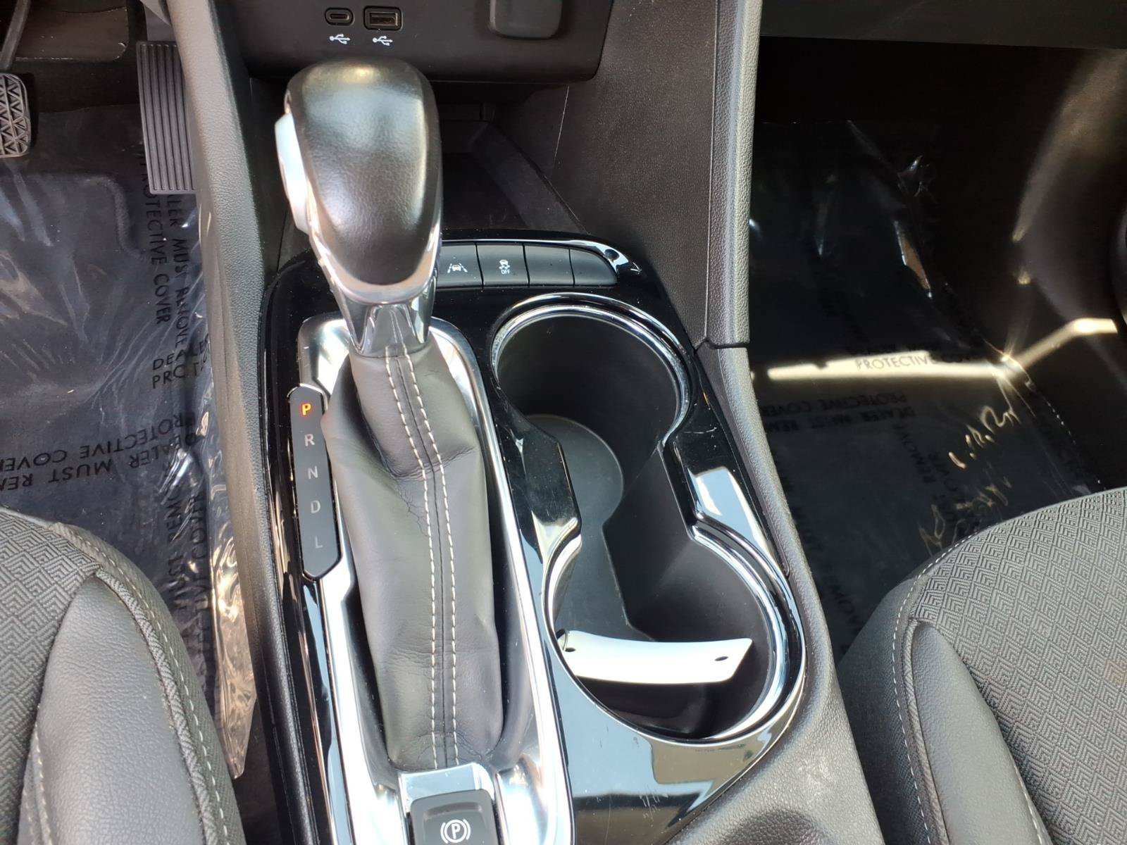 Used 2024 Buick Encore GX Preferred FWD image 19