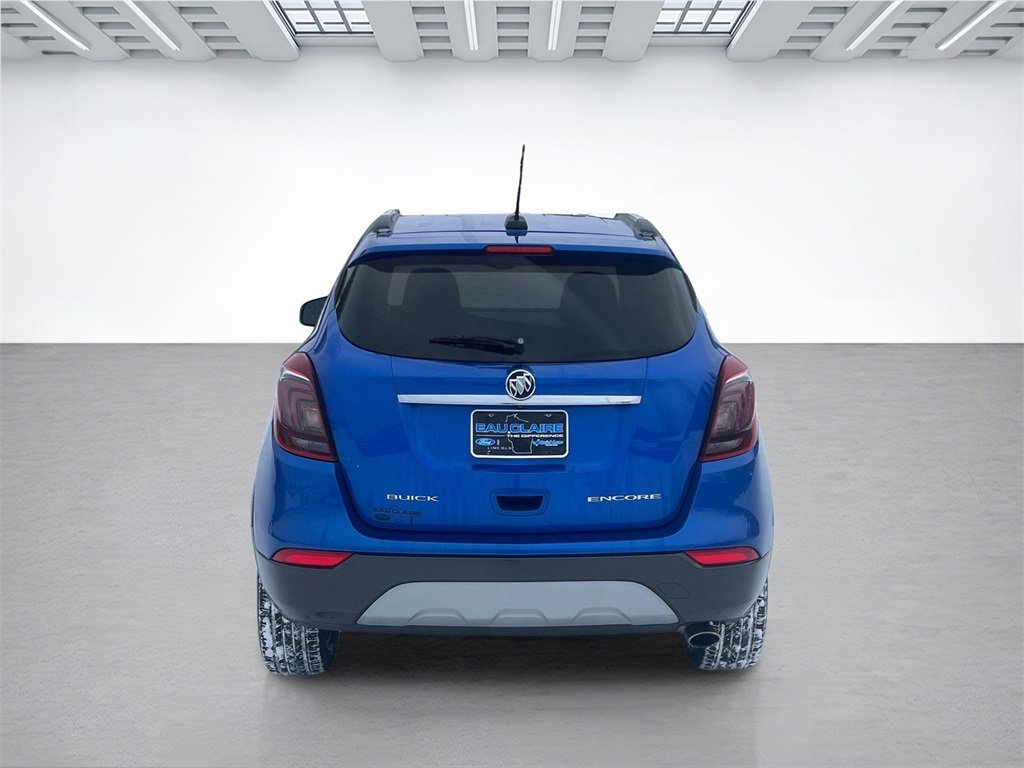 Used 2017 Buick Encore Essence image 4