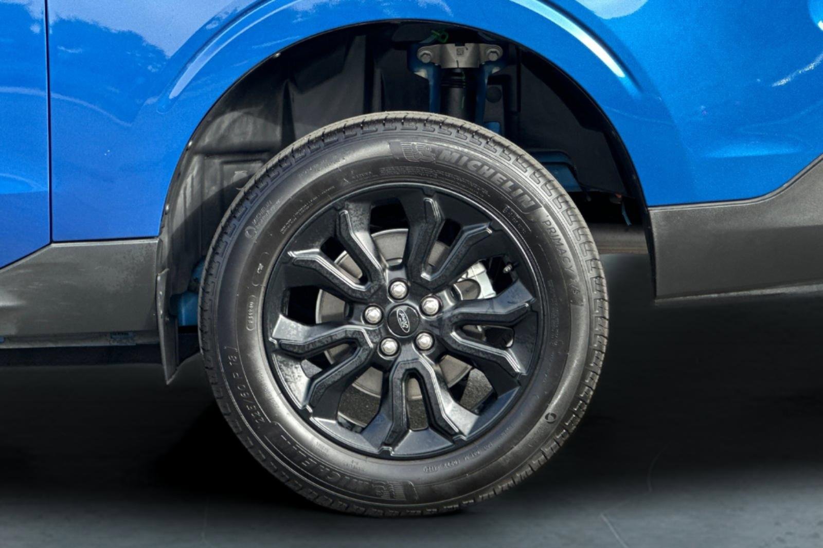 Certified 2024 Ford Maverick Lariat w/ Black Appearance Package image 32