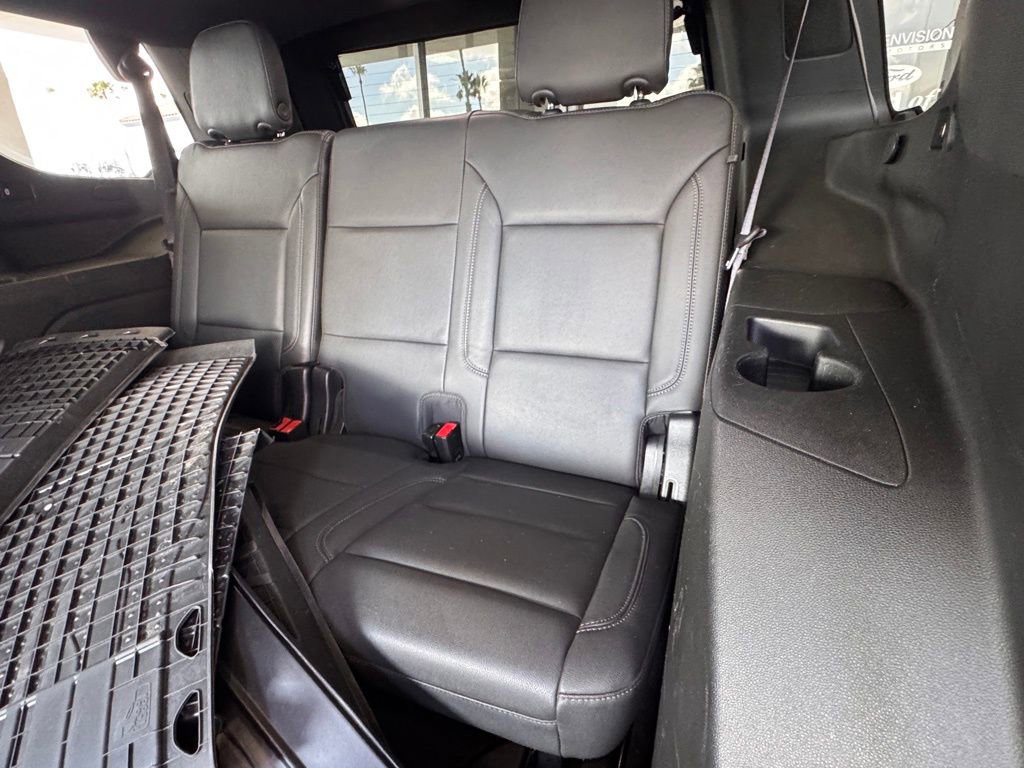 Used 2022 Chevrolet Tahoe Z71 w/ Luxury Package image 31