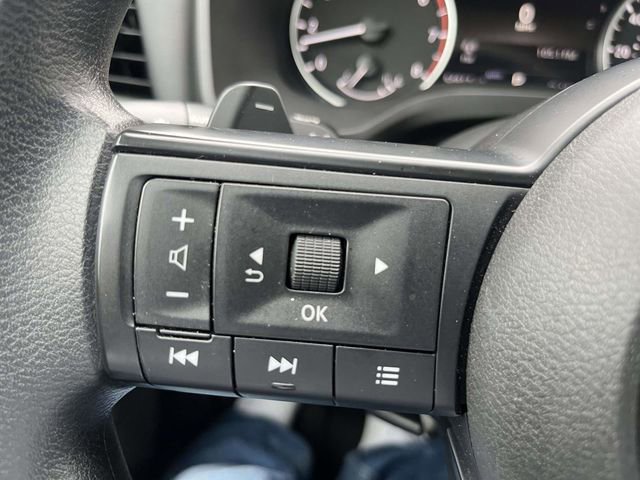 Used 2023 Nissan Rogue S AWD/4WD image 22