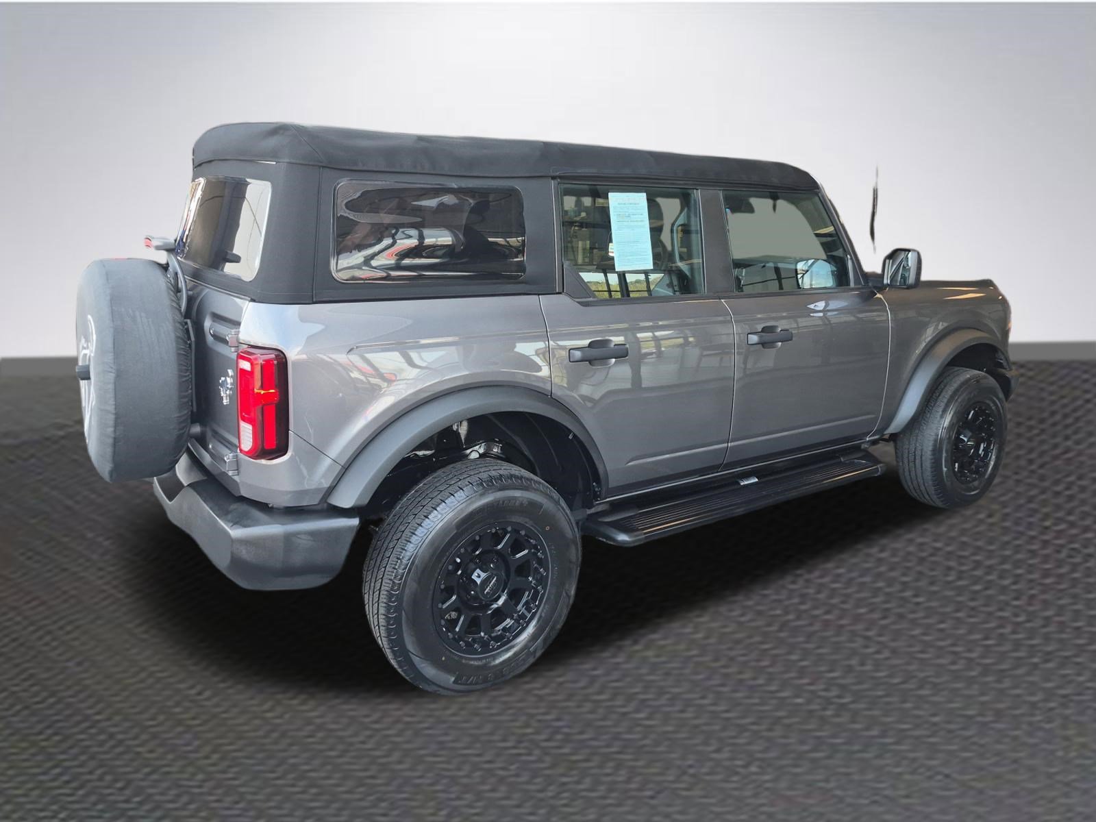 Certified 2022 Ford Bronco 4-Door image 4