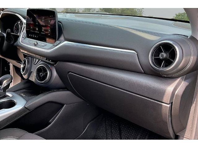 Used 2024 Chevrolet Blazer LT w/ Convenience Package FWD image 23