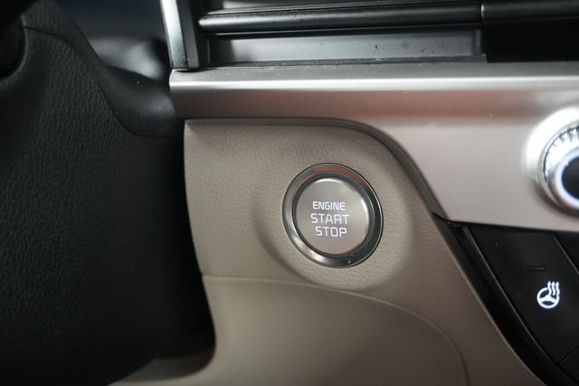 Used 2023 Kia Telluride EX w/ EX Captain's Chair Package AWD/4WD image 16