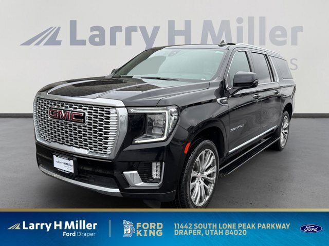 Used 2021 GMC Yukon XL Denali w/ Denali Premium Package AWD/4WD image 1