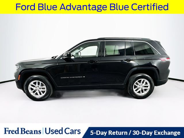 Used 2023 Jeep Grand Cherokee Laredo w/ Luxury Tech Group I AWD/4WD image 5