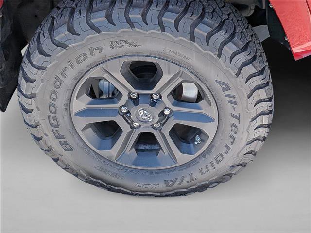 Used 2017 Toyota 4Runner SR5 AWD/4WD image 8
