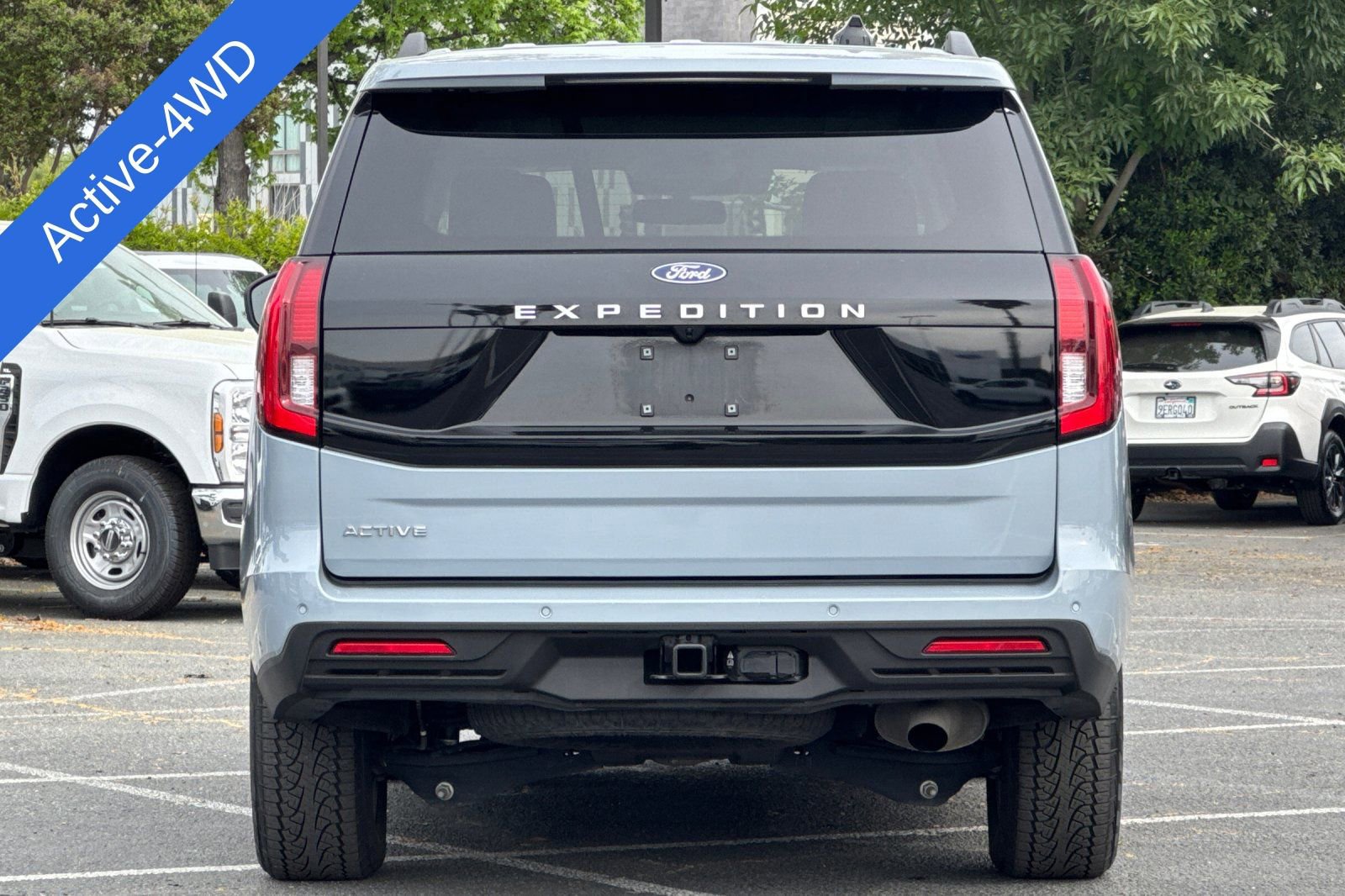 Certified 2025 Ford Expedition Active AWD/4WD image 5