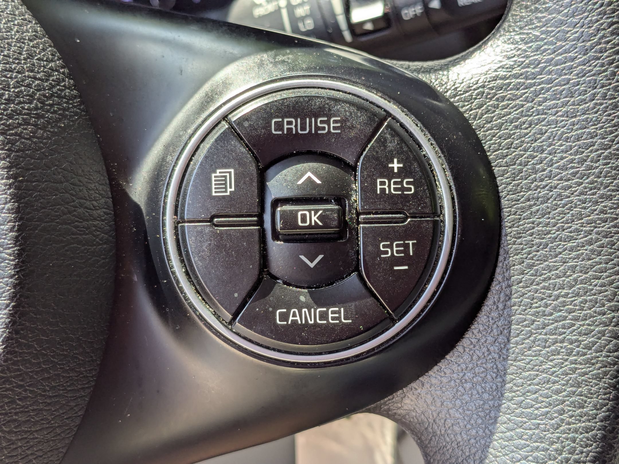 Used 2022 Kia Soul LX FWD image 15