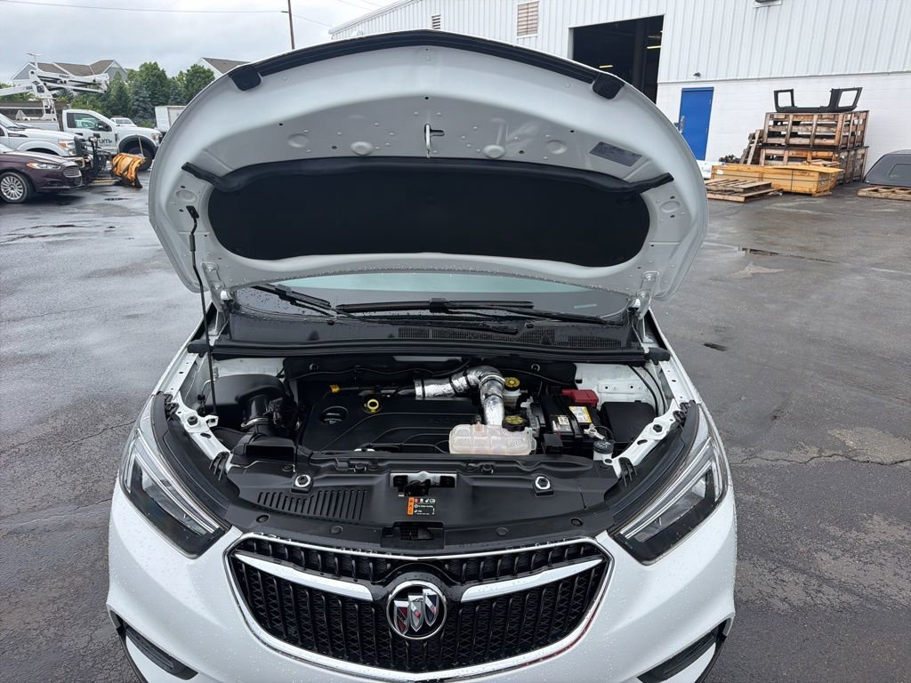 Used 2022 Buick Encore Preferred AWD/4WD image 30