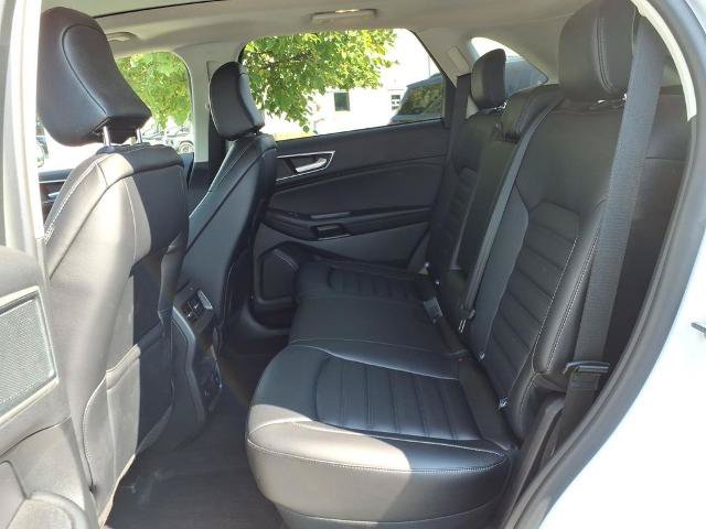 Certified 2024 Ford Edge SEL w/ Convenience Package AWD/4WD image 9