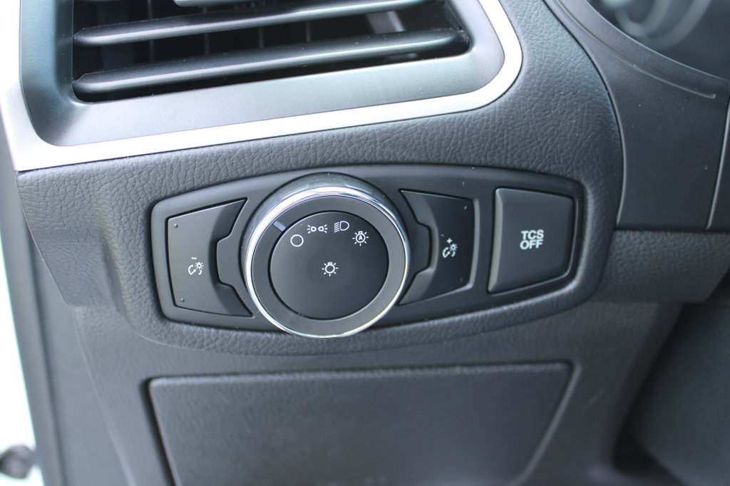 Certified 2024 Ford Edge SEL AWD/4WD image 34