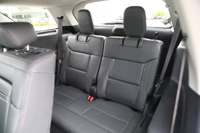 Certified 2025 Ford Explorer Active w/ Active Comfort Package AWD/4WD image 34