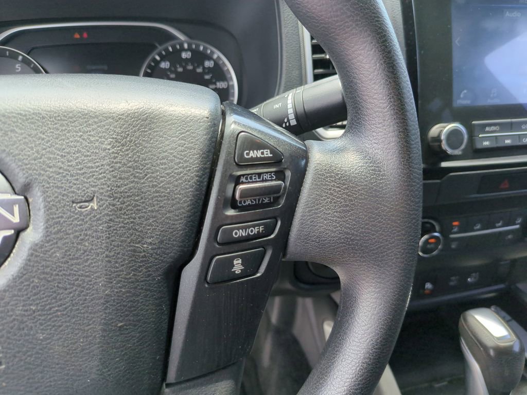 Used 2022 Nissan Frontier SV w/ Technology Package RWD image 29
