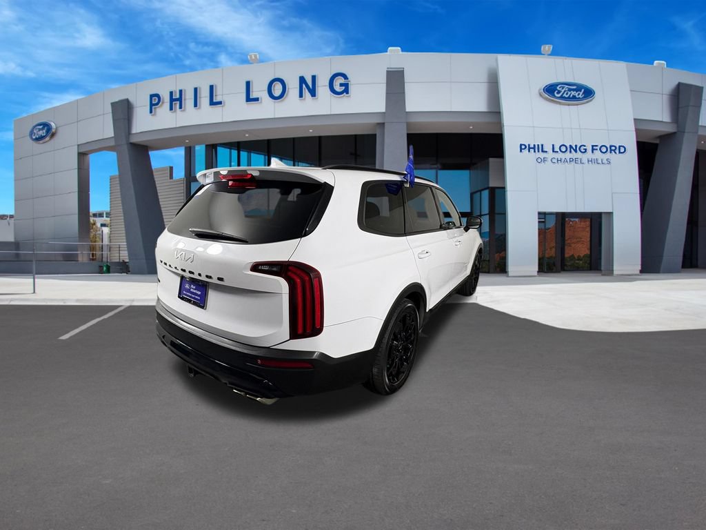 Used 2022 Kia Telluride SX w/ SX Prestige Package AWD/4WD image 5