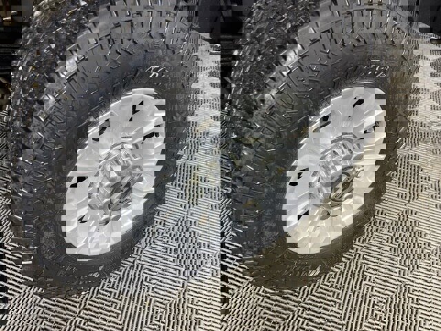 Certified 2021 Ford F250 XLT image 8