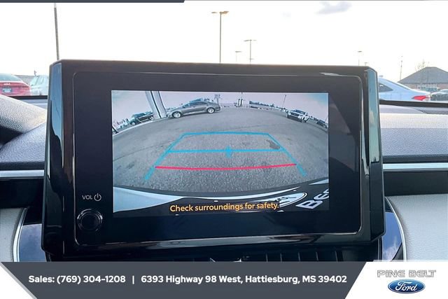 Used 2023 Toyota Corolla Cross L image 15