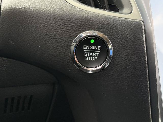 Certified 2024 Ford Edge SE w/ Black Appearance Package AWD/4WD image 18