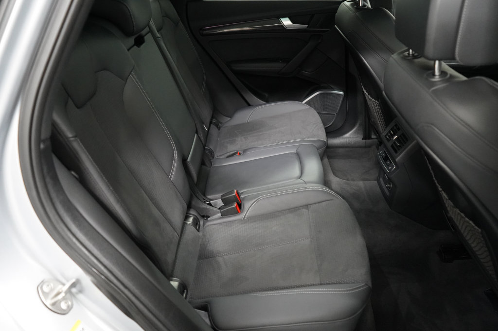 Used 2022 Audi SQ5 Prestige w/ Prestige Package AWD/4WD image 24