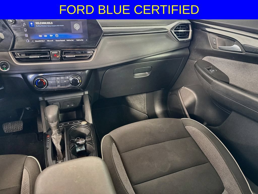 Used 2025 Chevrolet TrailBlazer LT FWD image 24