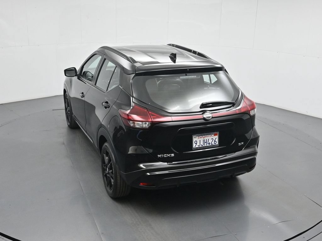 Used 2023 Nissan Kicks SR w/ SR Premium Package FWD image 41