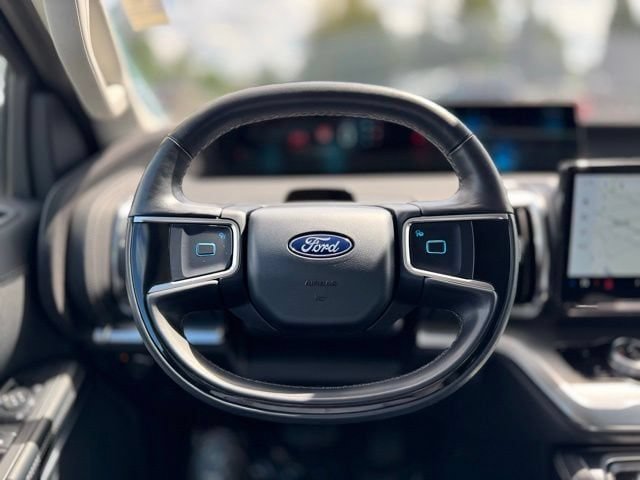 Certified 2025 Ford Expedition Max Platinum AWD/4WD image 47